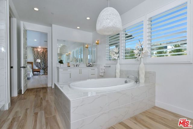 20779 W Liana Court, Porter Ranch (los Angeles), CA 91326