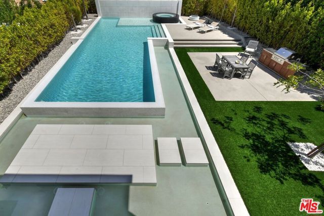20779 W Liana Court, Porter Ranch (los Angeles), CA 91326