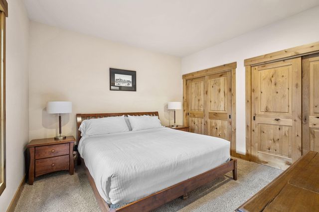 2737 NW Skyliners Road, Bend, OR 97703