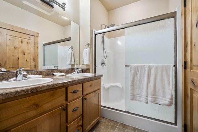 2737 NW Skyliners Road, Bend, OR 97703