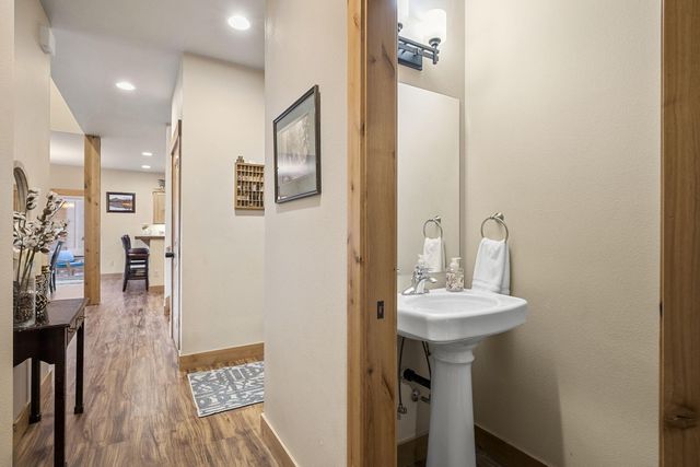 2737 NW Skyliners Road, Bend, OR 97703