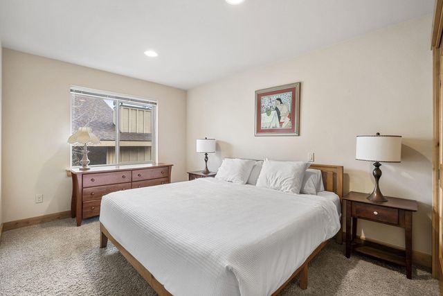 2737 NW Skyliners Road, Bend, OR 97703