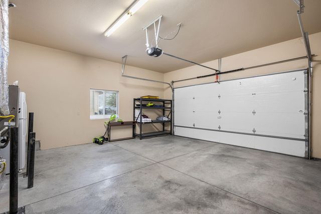 2737 NW Skyliners Road, Bend, OR 97703