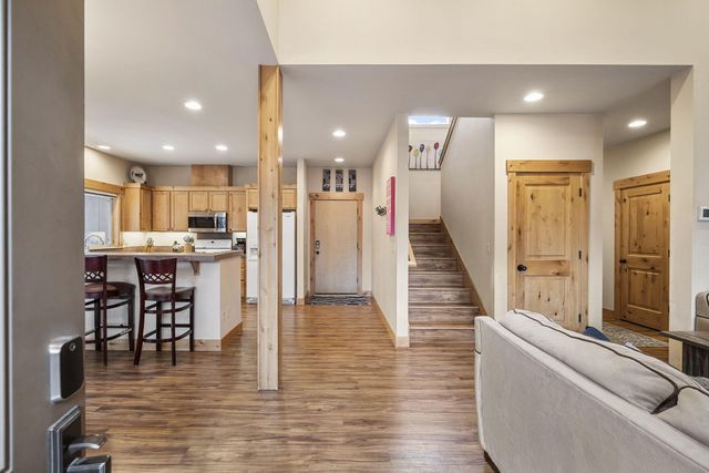 2737 NW Skyliners Road, Bend, OR 97703