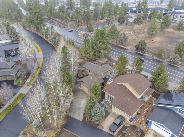 2737 NW Skyliners Road, Bend, OR 97703