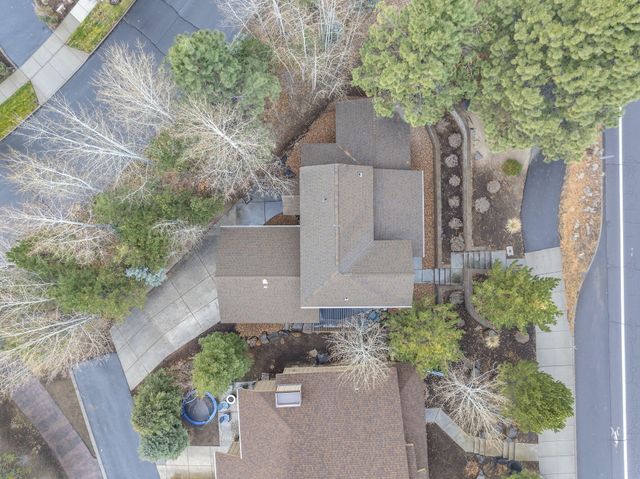 2737 NW Skyliners Road, Bend, OR 97703