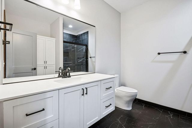 5534 Conifer Trail, Minnetonka, MN 55345