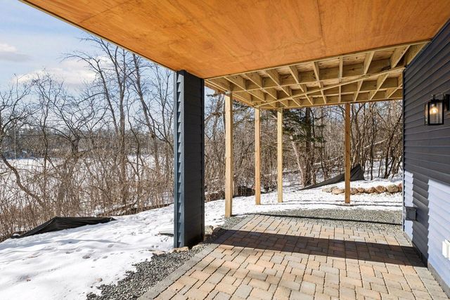 5534 Conifer Trail, Minnetonka, MN 55345