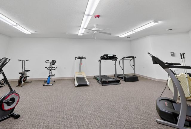 4124 Thresher Ct Unit 306, Cedar Falls, IA 50613