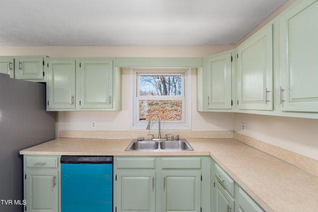 1063 Jessie Lane, Church Hill, TN 37642