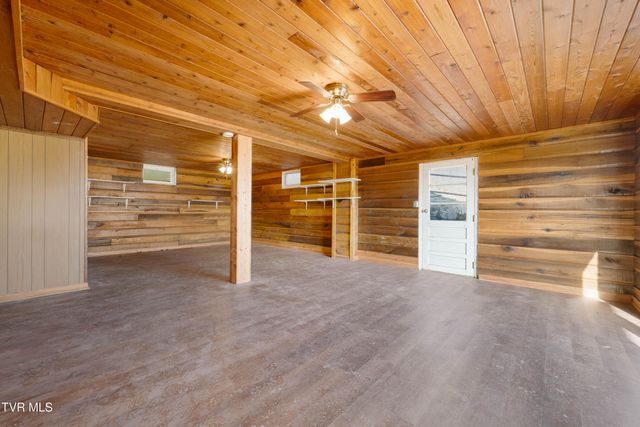 1063 Jessie Lane, Church Hill, TN 37642