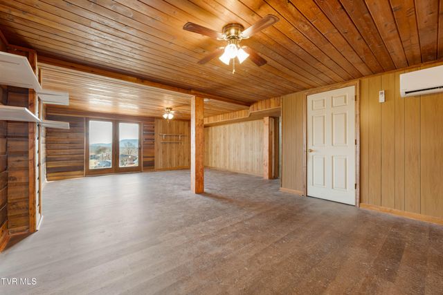 1063 Jessie Lane, Church Hill, TN 37642