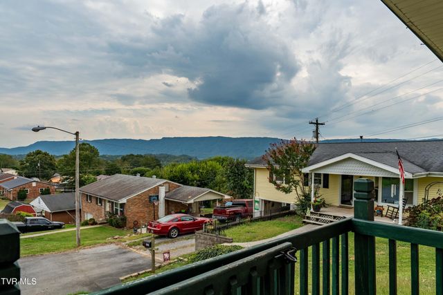 1063 Jessie Lane, Church Hill, TN 37642