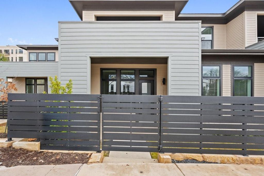 4212 Endurance WAY, Austin, TX 78731