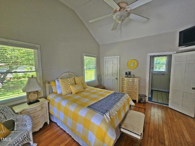 116 Vernelle Court, Sneads Ferry, NC 28460