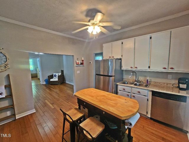 116 Vernelle Court, Sneads Ferry, NC 28460