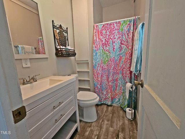116 Vernelle Court, Sneads Ferry, NC 28460