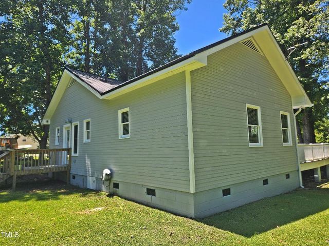 116 Vernelle Court, Sneads Ferry, NC 28460