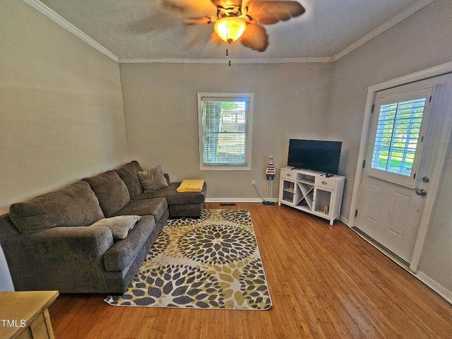 116 Vernelle Court, Sneads Ferry, NC 28460