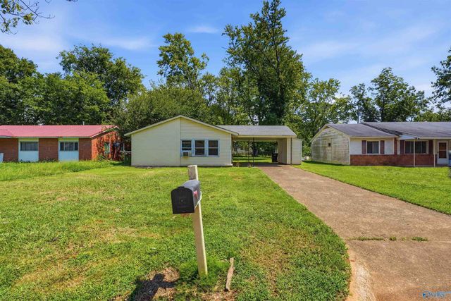 1018 7th Avenue SW, Decatur, AL 35601