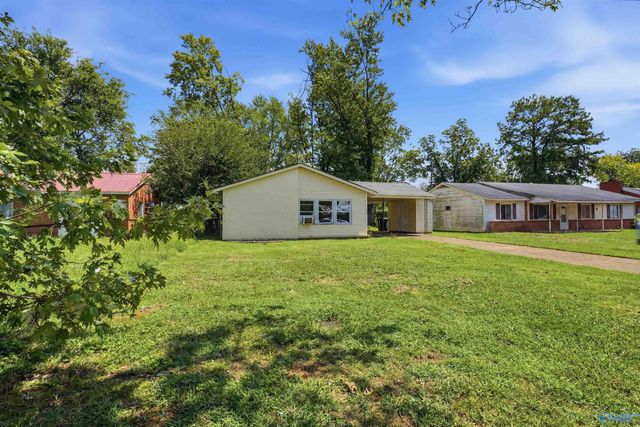 1018 7th Avenue SW, Decatur, AL 35601