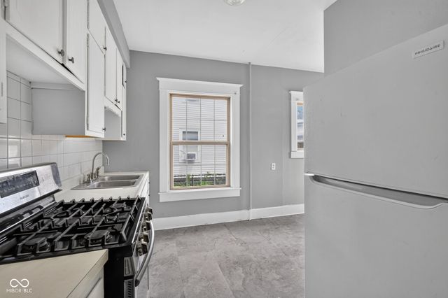 1920 E Washington Street, Indianapolis, IN 46201