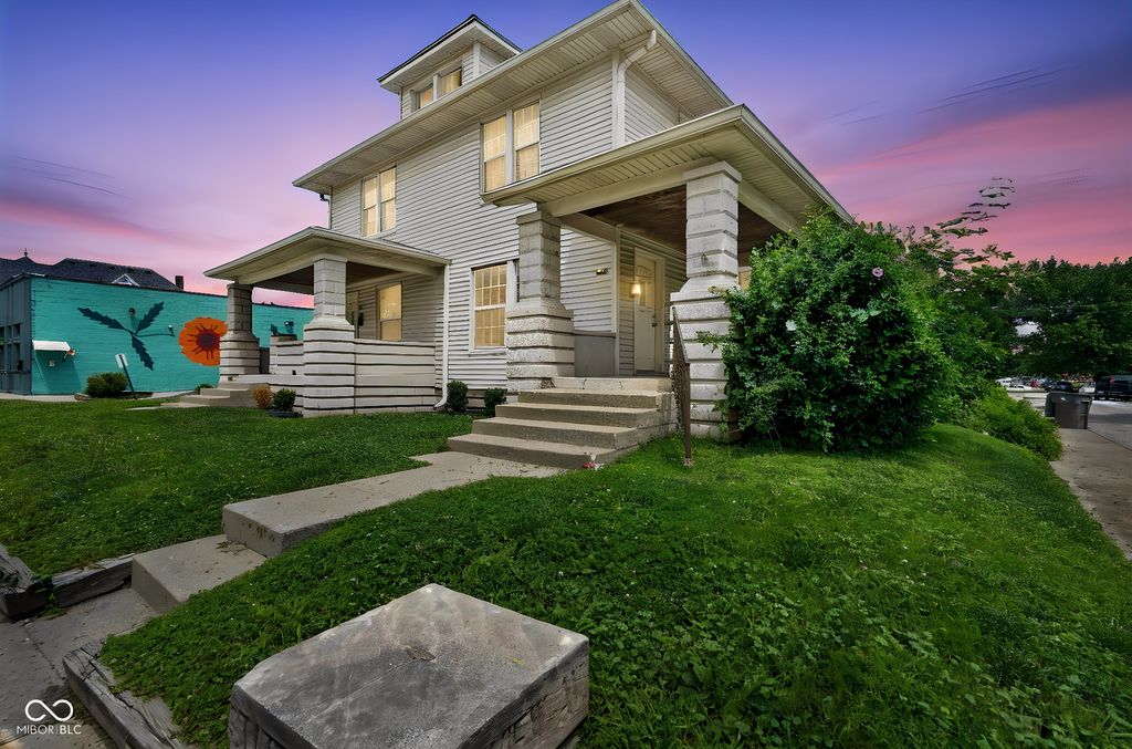 1920 E Washington Street, Indianapolis, IN 46201