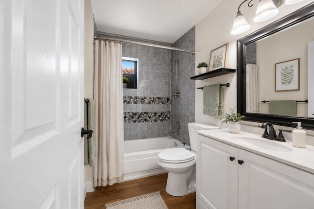 1051 New Parkview Place, Haverhill, FL 33417