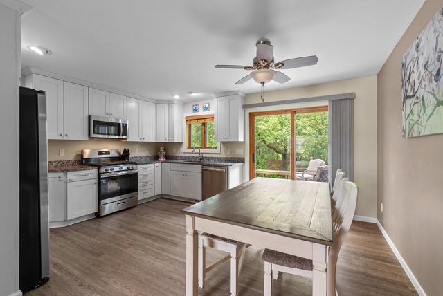162 Bley PARKWAY, Port Washington, WI 53074