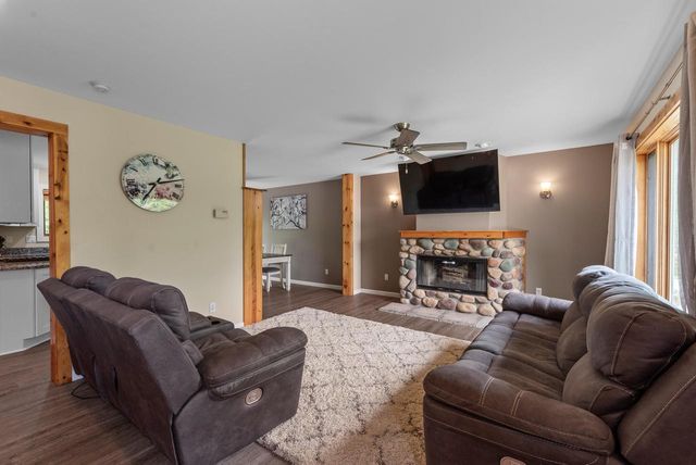 162 Bley PARKWAY, Port Washington, WI 53074