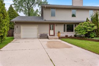 162 Bley PARKWAY, Port Washington, WI 53074