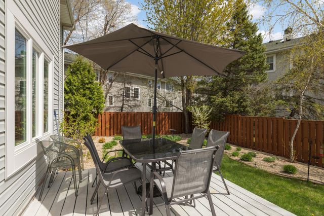 15765 25th Pl N, Plymouth, MN 55447