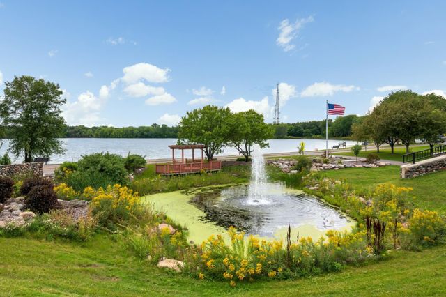 15765 25th Pl N, Plymouth, MN 55447
