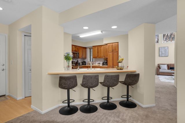 15765 25th Pl N, Plymouth, MN 55447