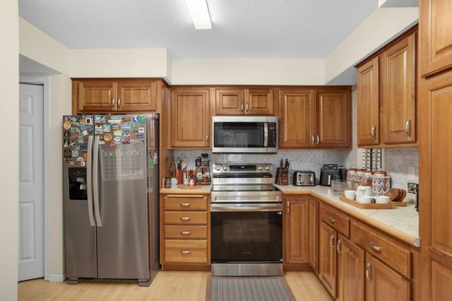 15765 25th Pl N, Plymouth, MN 55447