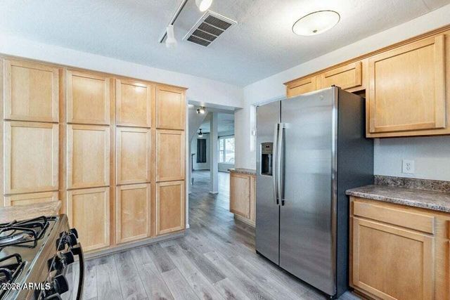 505 W Howe Street, Tempe, AZ 85281