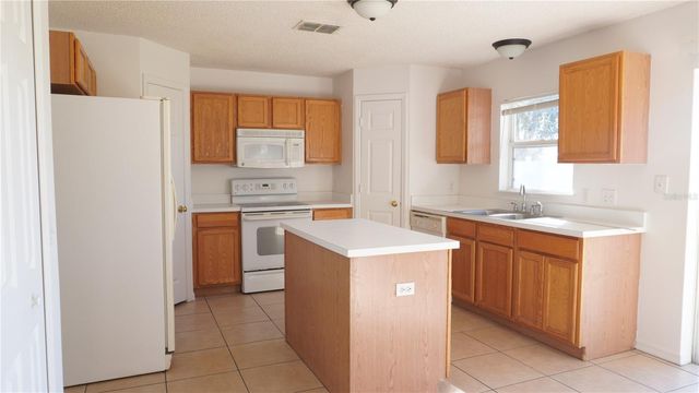 740 PARIS DRIVE, Kissimmee, FL 34759