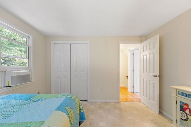 95 Pine St A, Manchester, MA 01944