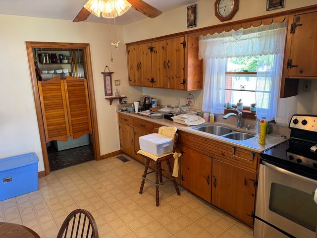 206 Pea Ridge Road, Frankfort, KY 40601