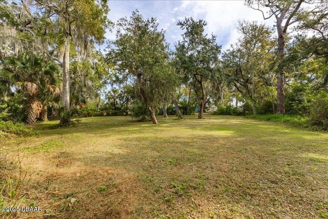 5000 Westridge Avenue, Port Orange, FL 32127