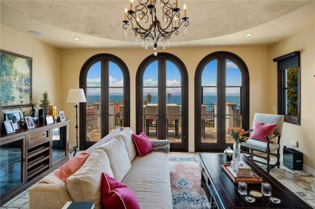 412 Via Almar, Palos Verdes Estates, CA 90274