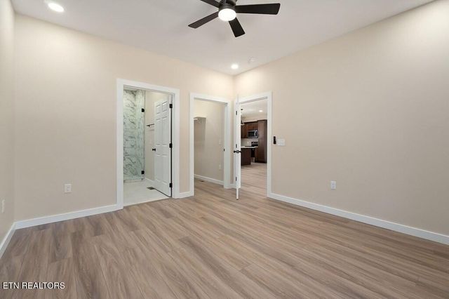 599 HUTCHINS BEND Rd, Sparta, TN 38583