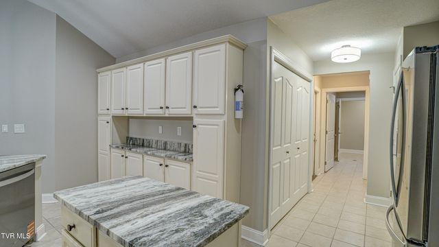 1682 Hatterdale Farm Road, Blountville, TN 37617