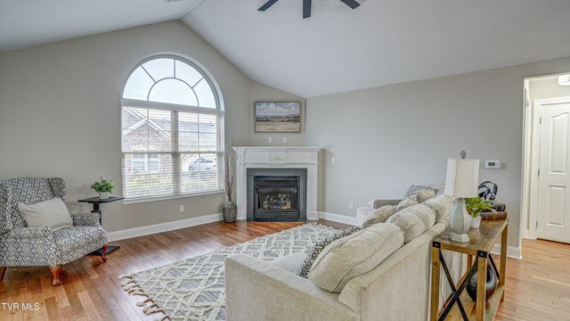 1682 Hatterdale Farm Road, Blountville, TN 37617