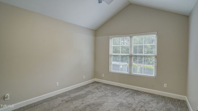 1682 Hatterdale Farm Road, Blountville, TN 37617