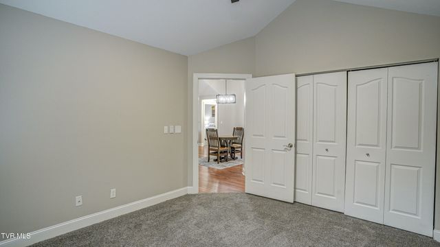 1682 Hatterdale Farm Road, Blountville, TN 37617