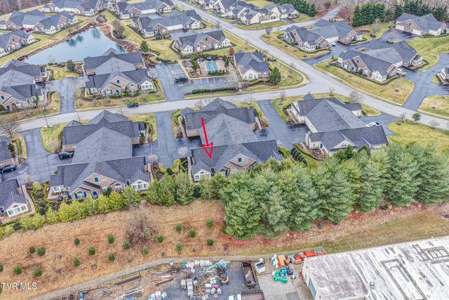 1682 Hatterdale Farm Road, Blountville, TN 37617