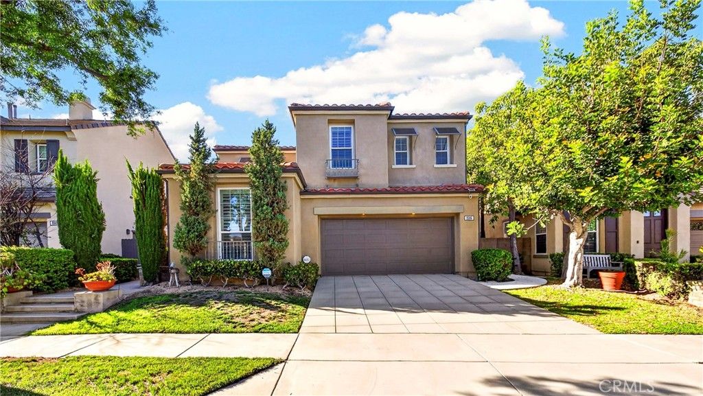 2585 Sunflower, Fullerton, CA 92835