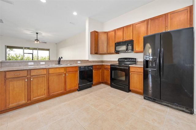 188 MENDOZA CIRCLE, Daytona Beach, FL 32124