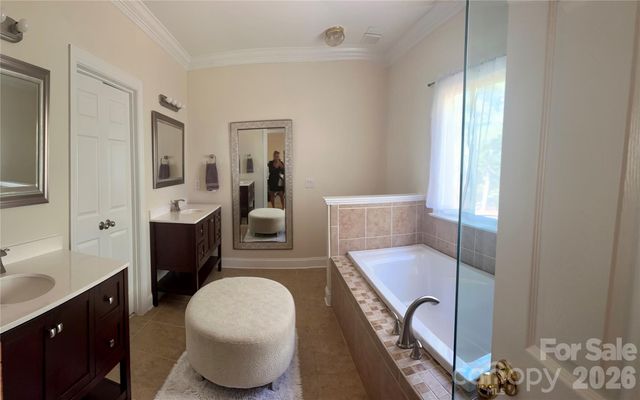 5110 Rotherfield Court, Charlotte, NC 28277